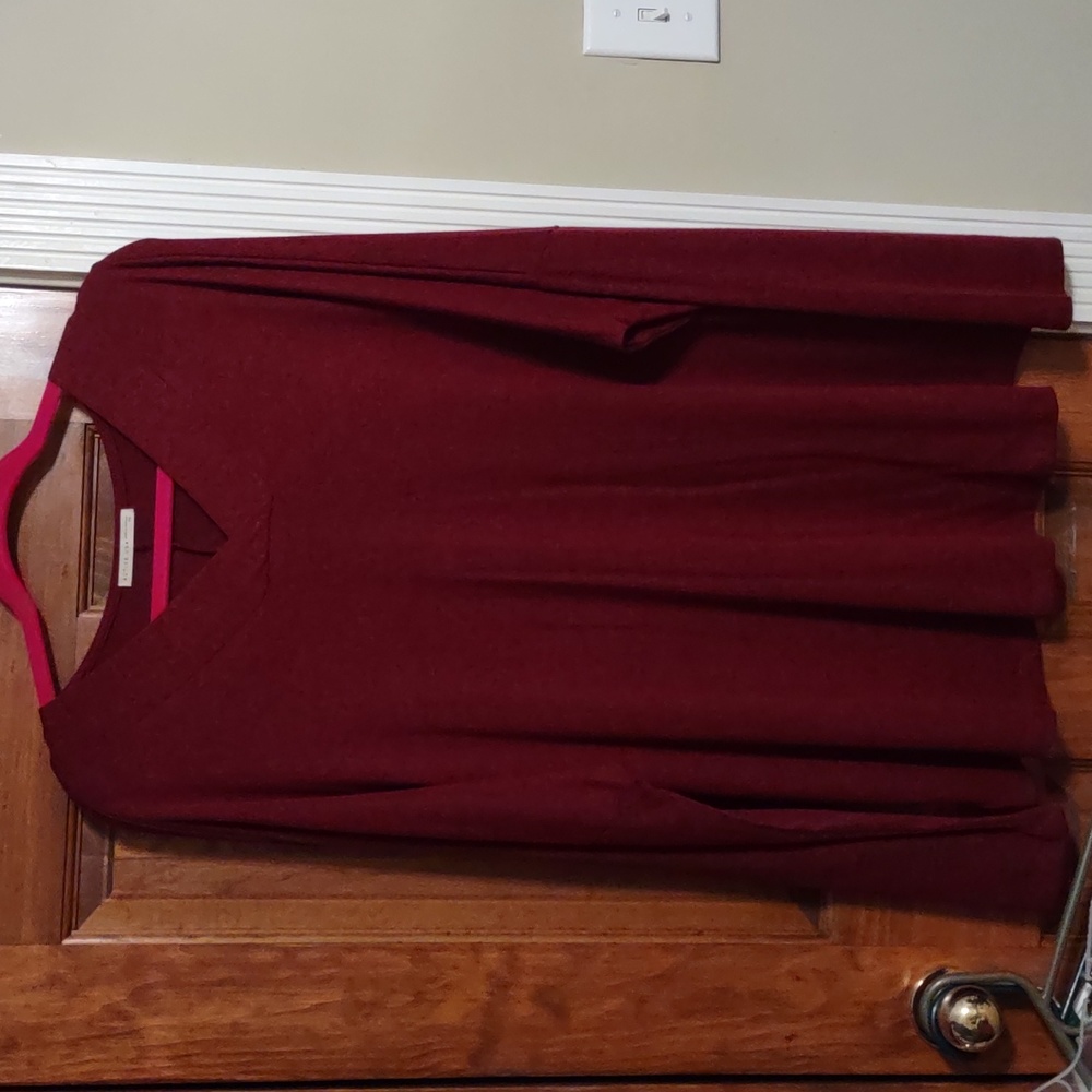 Women's long sleeve top in EUC